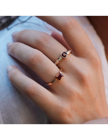 Anillo Oro Amarillo Y Rubí