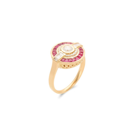 Anillo Oro Amarillo, Rubíes Y Diamantes. Género: Mujer. Material: Oro amarillo. Piedras: Diamantes,Rubies