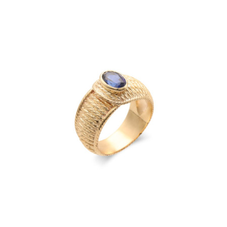 Anillo Oro Amarillo Y Zafiro. Género: Mujer. Material: Oro amarillo. Piedras: Zafiros