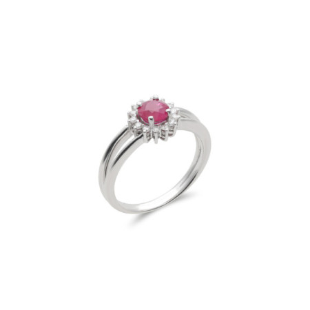 Anillo Oro Blanco, Rubí Y Diamantes. Género: Mujer. Material: Oro blanco. Piedras: Diamantes,Rubies
