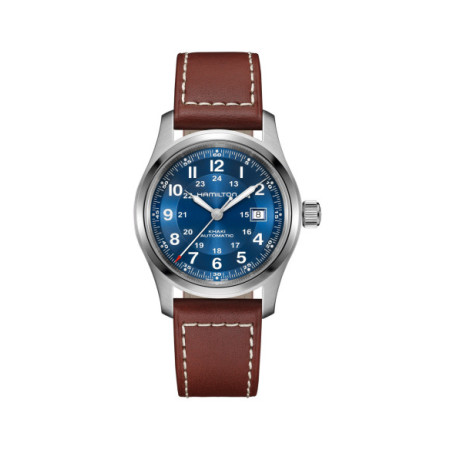 Reloj Hamilton Khaki Field Auto 42MM H70605540. Género: Hombre. Material: Acero. Tamaño: De 39mm a 42mm. Correa: Piel. Color esfera: Azul. Estilo: Clásico. Movimiento: Automático. Características técnicas: Calendario,Hora y segundero,Reserva de marcha