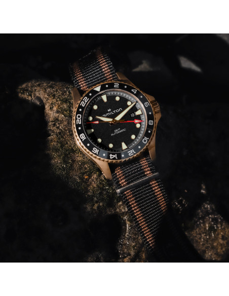 Reloj Hamilton Khaki Navy Scuba Automatic GMT 43MM Bronce H82565930