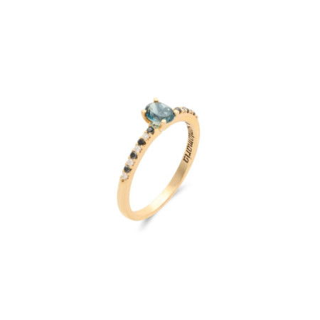 Anillo Oro Amarillo, Topacio Y Diamantes. Género: Mujer. Material: Oro amarillo. Piedras: Diamantes,Topacio azul