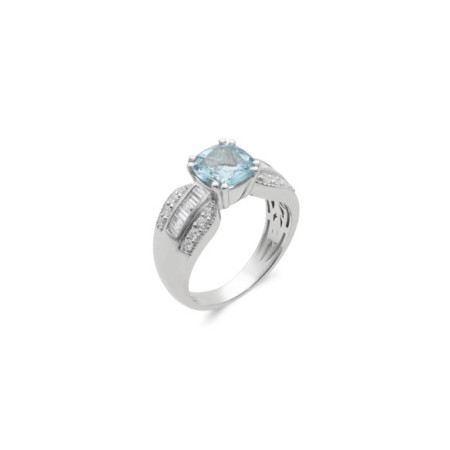 Anillo Oro Blanco, Aguamarina Y Diamantes. Género: Mujer. Material: Oro blanco. Piedras: Diamantes,Aguamarinas