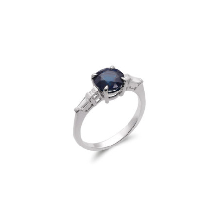 Anillo Oro Blanco, Zafiro Y Diamantes. Género: Mujer. Material: Oro blanco. Piedras: Diamantes,Zafiros