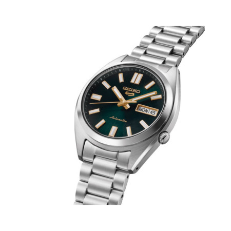 Reloj Seiko 5 Sports SNXS series SRPL57K1. Género: Hombre. Material: Acero. Tamaño: De 32mm a 38mm. Correa: Acero. Color esfera: Verde. Estilo: Casual. Movimiento: Automático. Características técnicas: Calendario,Hora y segundero,Reserva de marcha