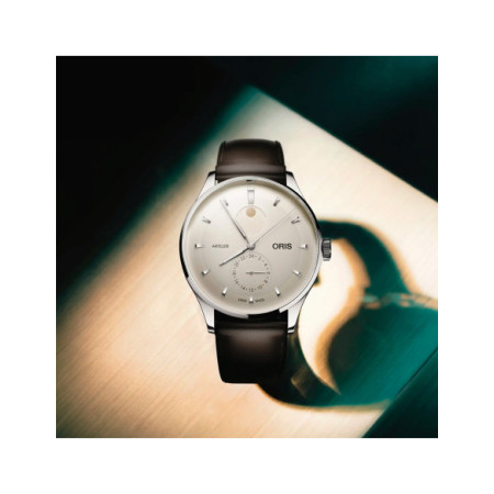 Reloj Oris Artelier Complication 01 782 7811 4051-07 6 20 17FC. Género: Hombre. Material: Acero. Tamaño: De 39mm a 42mm. Correa: Piel. Color esfera: Blanco. Estilo: Clásico. Movimiento: Automático. Características técnicas: Hora y segundero,Reserva de marcha,Fases lunares