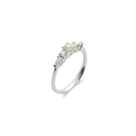 Anillo Oro Blanco Y Diamantes. Género: Mujer. Material: Oro blanco. Piedras: Diamantes