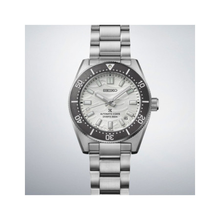 Reloj Seiko Prospex 1965 Heritage Divers Edición Limitada SPB511J1. Género: Hombre. Material: Acero. Tamaño: De 39mm a 42mm. Correa: Acero. Color esfera: Plata. Estilo: Deportivo. Movimiento: Automático. Características técnicas: Calendario,Reserva de marcha,Hora y segundero
