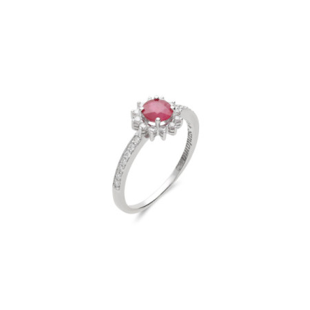 Anillo Oro Blanco, Rubí Y Diamantes. Género: Mujer. Material: Oro blanco. Piedras: Diamantes,Rubies