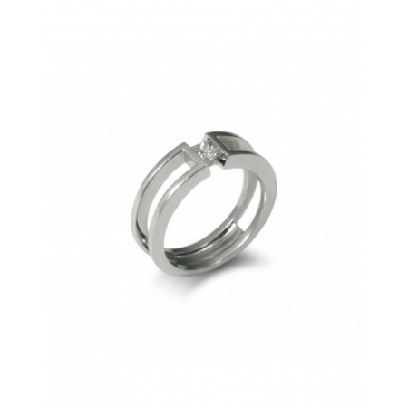 Anillo-Solitario Oro Blanco Y Diamante. Género: Mujer. Material: Oro blanco. Piedras: Diamantes
