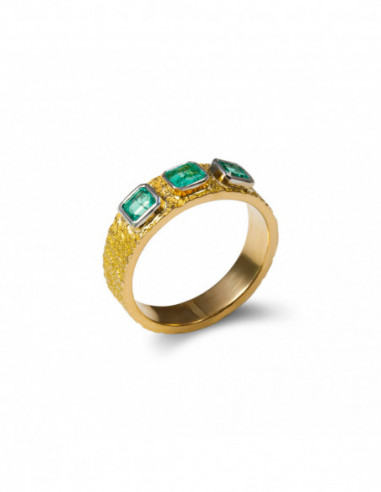 Anillo Oro Amarillo Y Esmeraldas