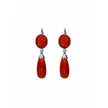 Pendiente Oro Blanco, Coral Y Diamante. Género: Mujer. Material: Oro blanco. Piedras: Otras gemas,Coral,Diamantes