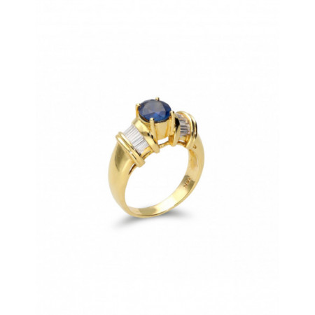 Anillo Oro Amarillo, Zafiro Y Diamantes. Género: Mujer. Material: Oro amarillo. Piedras: Diamantes,Zafiros