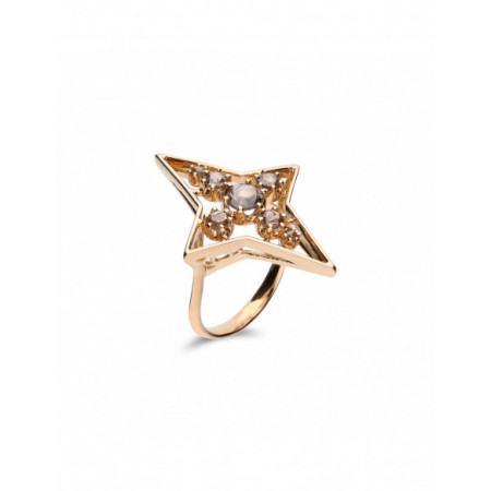 Anillo Oro Amarillo Y Diamantes. Género: Mujer. Material: Oro amarillo. Piedras: Diamantes