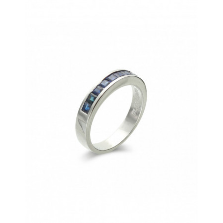 Anillo Oro Blanco Y Zafiros. Género: Mujer. Material: Oro blanco. Piedras: Zafiros