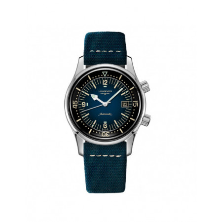 Reloj Longines Legend Diver Watch L3.774.4.90.2. Género: Hombre. Material: Acero. Tamaño: De 39mm a 42mm. Correa: Piel. Color esfera: Azul. Estilo: Casual. Movimiento: Automático. Características técnicas: Calendario,Hora y segundero