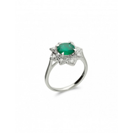 Anillo Oro Blanco, Esmeralda Y Diamantes. Material: Oro blanco. Piedras: Diamantes,Esmeraldas
